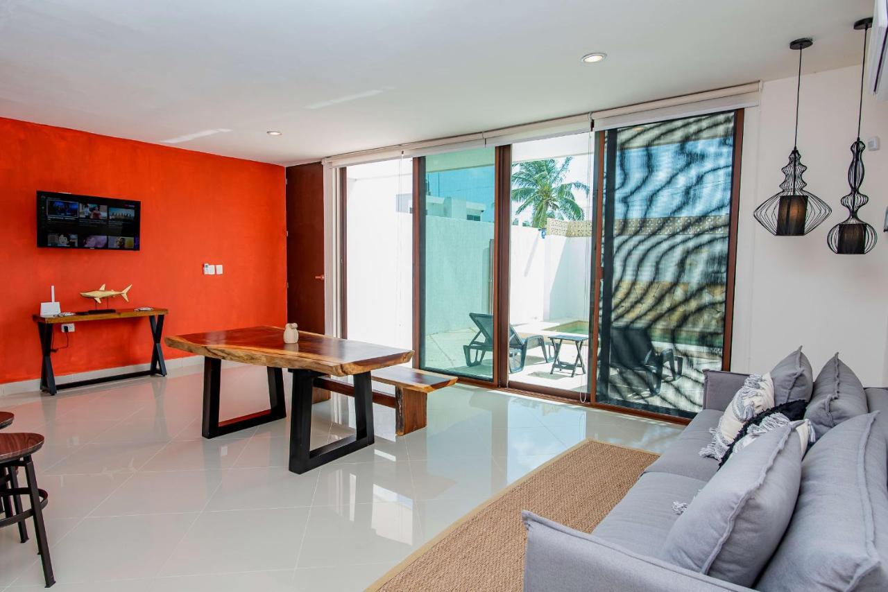 97982 New Modern Villa, Private Pool, High Internet Speed, 2 Blocks From The Beach Chicxulub Ngoại thất bức ảnh